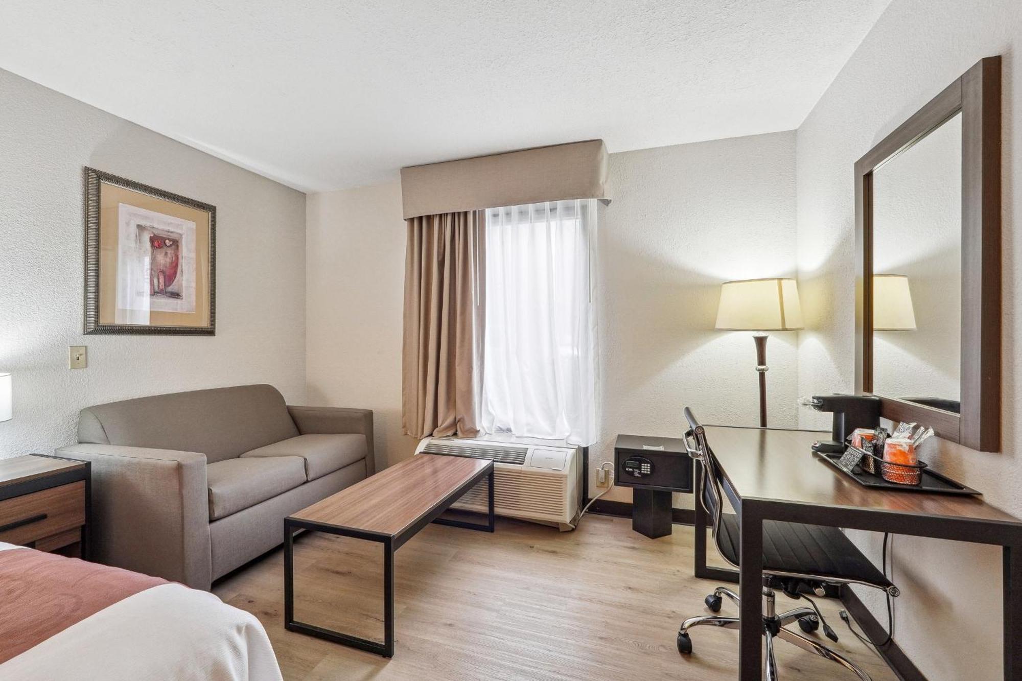Quality Inn & Suites Dawsonville Exterior foto